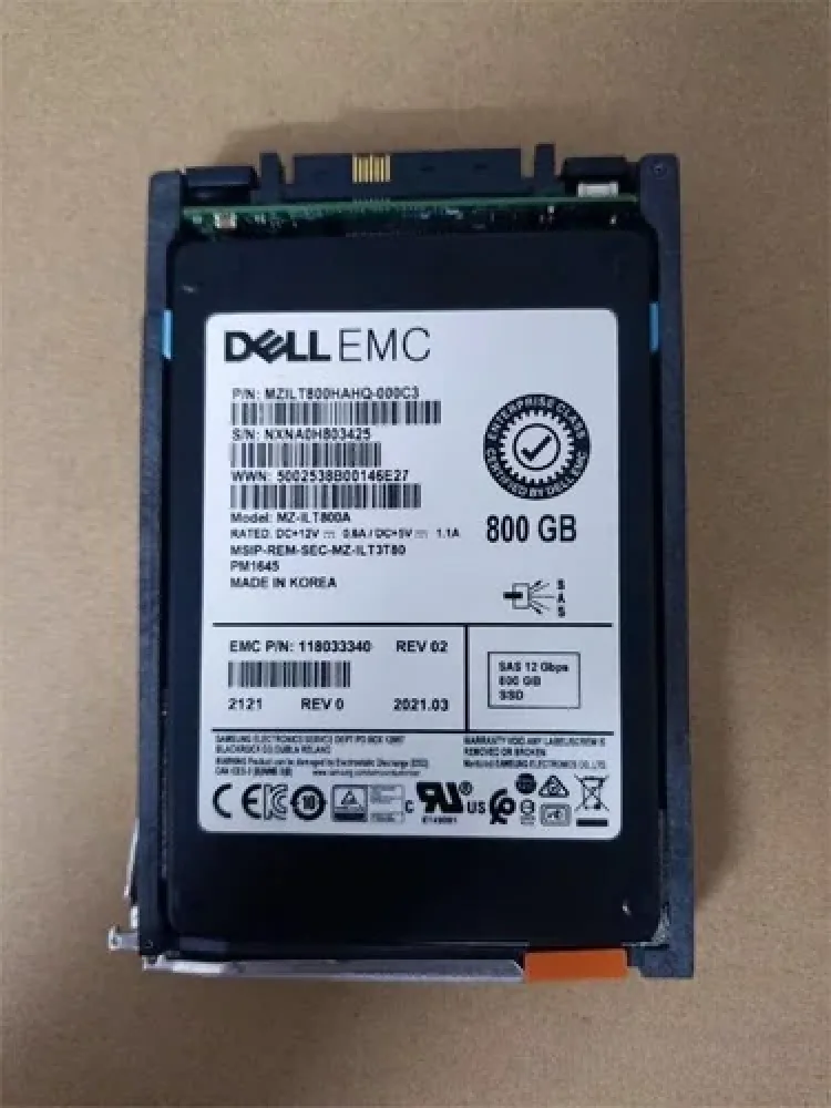 EMC 005052576 800GB SAS 12Gb/s 2.5-inch Solid State Drive For UNITY 300 / 300F / 350F / 400 / 400F / 450F / 500 / 550F / 600 / 600F / 650F. In Stock
