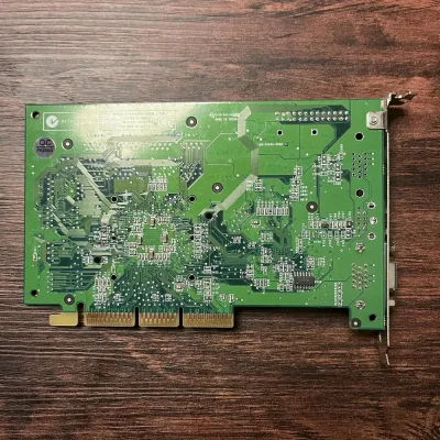 04U623 - Dell 32MB Nvidia Video Graphics Card