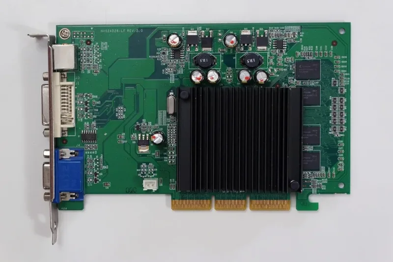 064-TC-2N24-BX - EVGA e-GeForce 6200 TC 64MB DDR 64-Bit Dual Link DVI-I PCI Express 1.0 x16 Low Profile Video Graphics Card