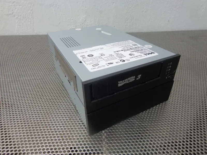 0R751C - Dell 400/800GB Ultrium LTO-3 SAS HH Internal Tape Drive
