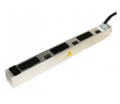 100-885-003 - EMC 3-Phase 24A 200-240V AC 50/60Hz Power Distribution Unit