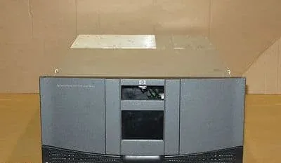 231891-B22 - HP MSL5026 40/80GB DLT Library with Two Drive