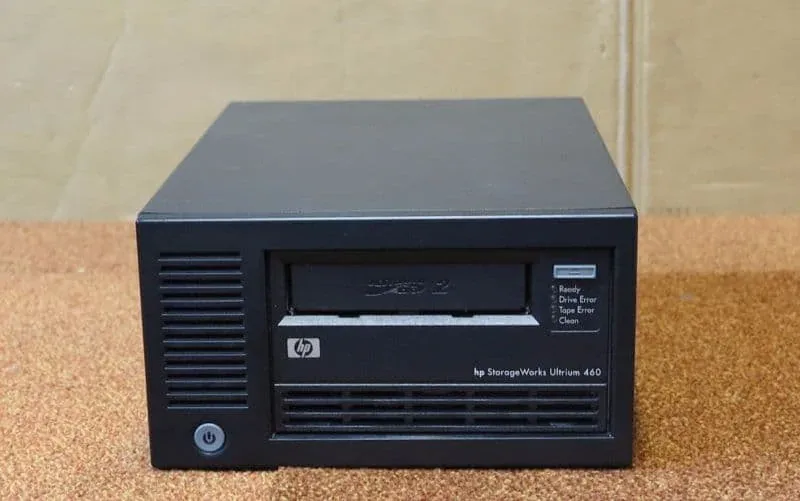 311664-002 - HP Storageworks 200/400GB Ultrium LTO2 460 Low Voltage Differential (LVD) Single Ended External Tape Drive