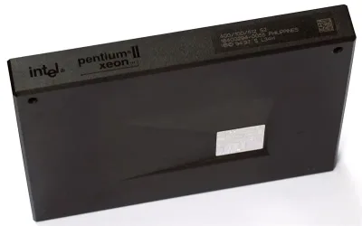 328235-001 - HP 400MHz 66MHz FSB 512KB L2 Cache Socket SC330 Intel Pentium II Xeon 1-Core Processor