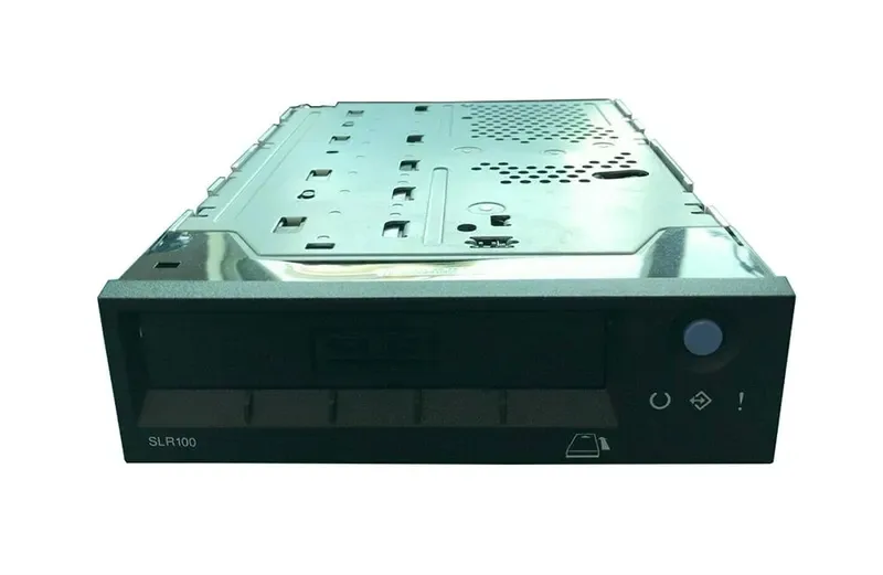 45E0669 - IBM SLR100 50 / 100GB SCSI Black Tape Drive