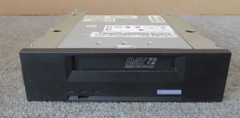 49Y3736 - IBM 36GB/72GB DAT72 DDS5 USB Internal Tape Drive