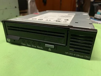 594-5850 - Sun LTO-4 Ultrium 1760 SCSI External Tape Drive