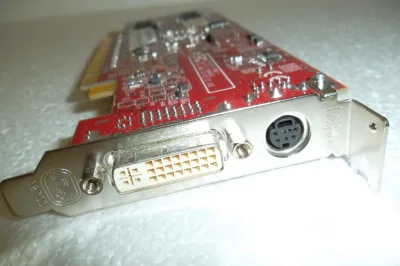 5U104 - Dell ATI 64MB Video Graphics Card for Inspiron 5100