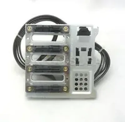 69Y1037 - IBM Hot Swap Hard Drive Backplane for System x3620