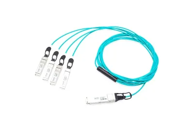 7Z57A03554 - Lenovo 15m 850nm 25Gbps QSFP28 to 4 x SFP28 Active Optical Cable for Thinksystem Broadcom P125e NetXtreme-E, NE2580O RackSwitch