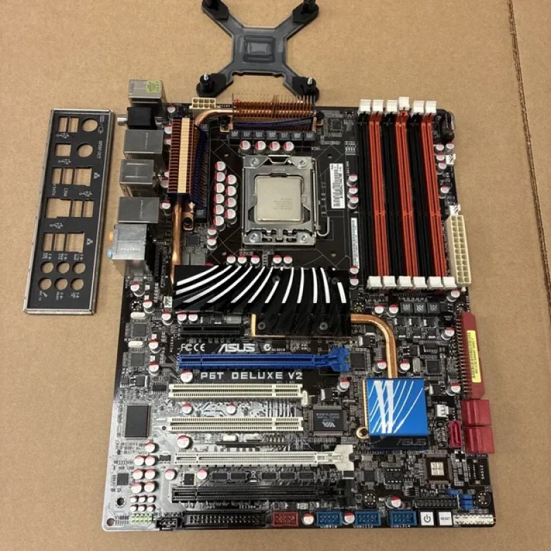90-MIB590-G0EAY00Z - ASUS P5E DELUXE / Intel X48 / Sockel 775 ATX Mainboard