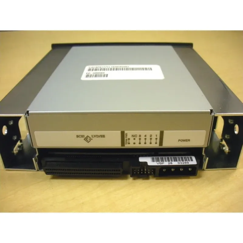 95P1988 - IBM 36/72GB DDS-5 DAT72 4MM SCSI/LVD Internal HH Tape Drive