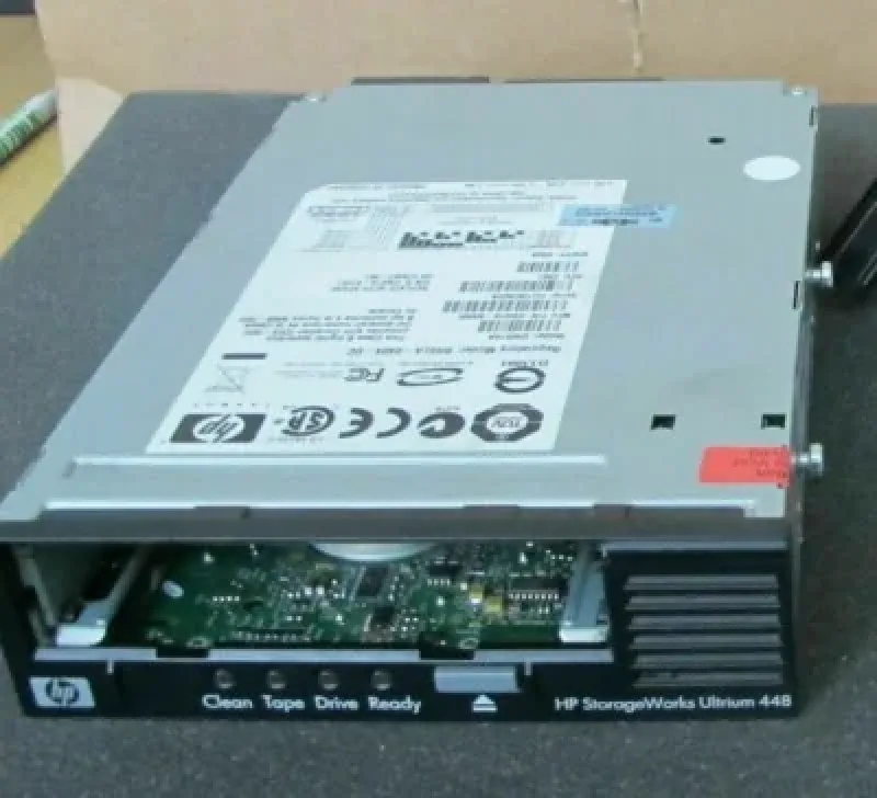 AG735A - HP StorageWorks Ultrium 448 200/400GB LTO2 SAS Internal Tape Drive with HBA Bundle
