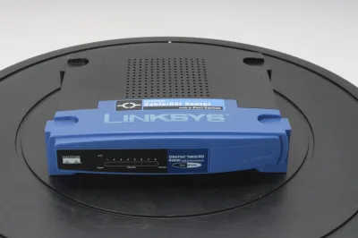 BEFSR81EU - Linksys BEFSR81 100 Mbps 1-Port 10/100 Wireless Router