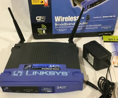 BEFW11S4 - Linksys 2.4GHz 4-Port 10/100Base-T 802.11b Wireless-B Broadband Router