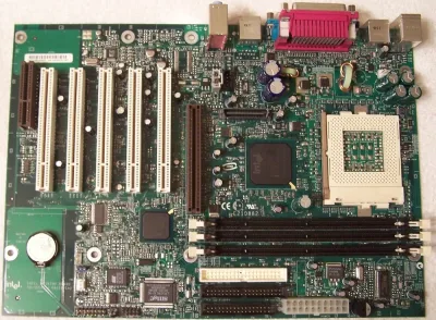 BLKD815EEA2LU - Intel 815E Chipset Socket 370 Supports FC-PGA Pentium III