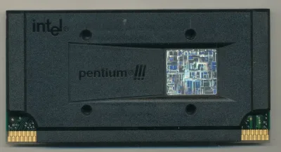 BX80526U600256 - Intel Pentium III 600EB 600MHz 133MHz FSB 256KB L2 Cache Slot 1 Processor