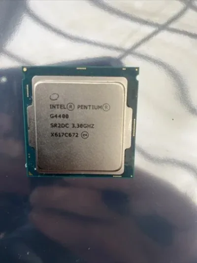 BX80662G4400 - Intel Pentium G4400 Dual Core 3.30GHz 8GT/s DMI3 3MB SmartCache Socket FCLGA1151 Processor
