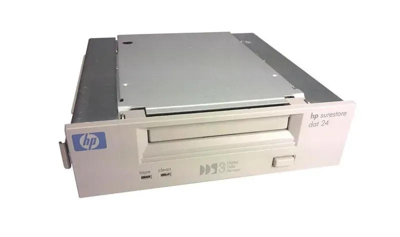 C1555-67201 - HP Surestore 12/24GB DAT24i DDS-3 Single-Ended SCSI 5.25-Inch Internal Tape Drive