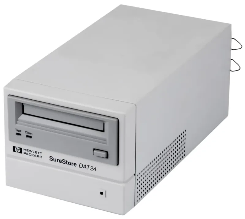 C1555C - HP Surestore 12/24GB DAT24i DDS-3 Single-Ended SCSI 5.25-Inch Internal Tape Drive
