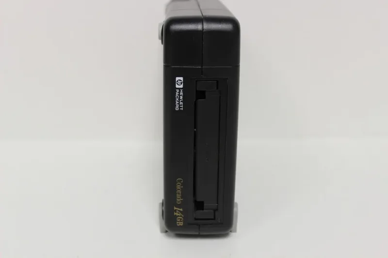 C4407-57000 - HP SureStore 14GB Travan External Parallel Tape Drive