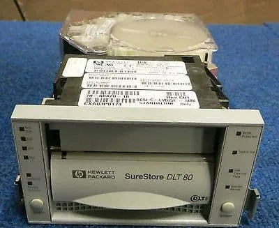 C5658-60033 - HP / Compaq SureStore DLT 70 35/70GB Fast Wide External Tape Drive