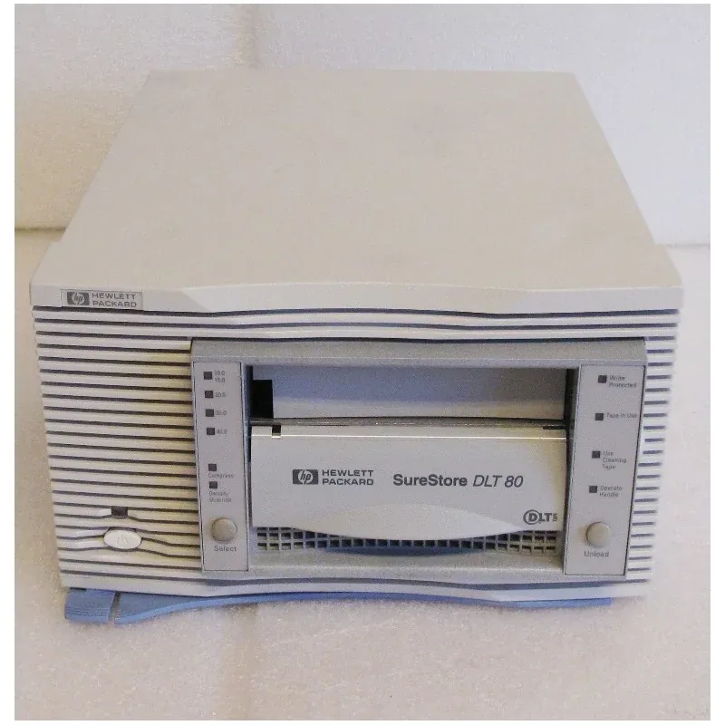 C6379-67201 - HP 40/80GB DLT8000 SureStore SCSI HVD Fast Wide Differential DLT Tape Drive Rackmount Module