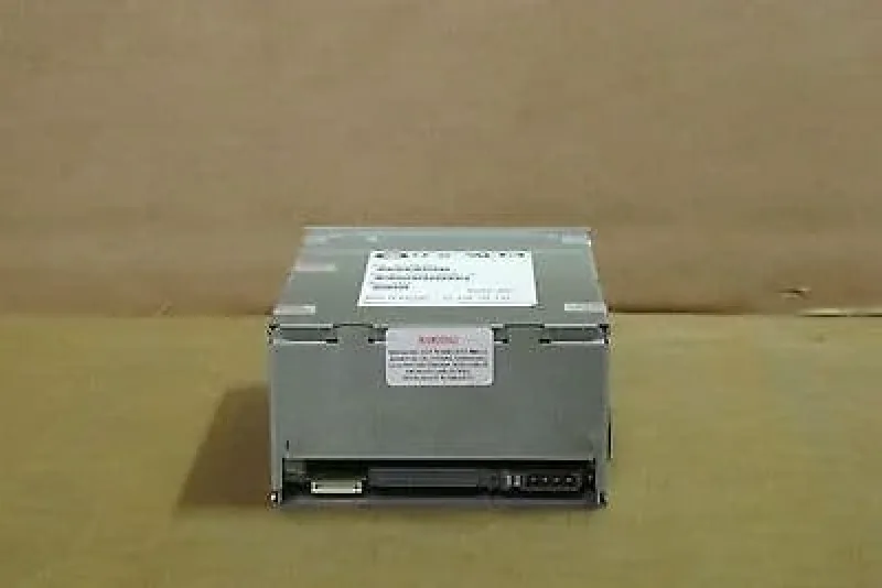 C7369-10172 - HP 100GB (Native) / 200GB (Compressed) LTO1 Ultrium 230 SCSI LVD Single Ended 68-Pin 5.25-Inch Internal Tape Drive