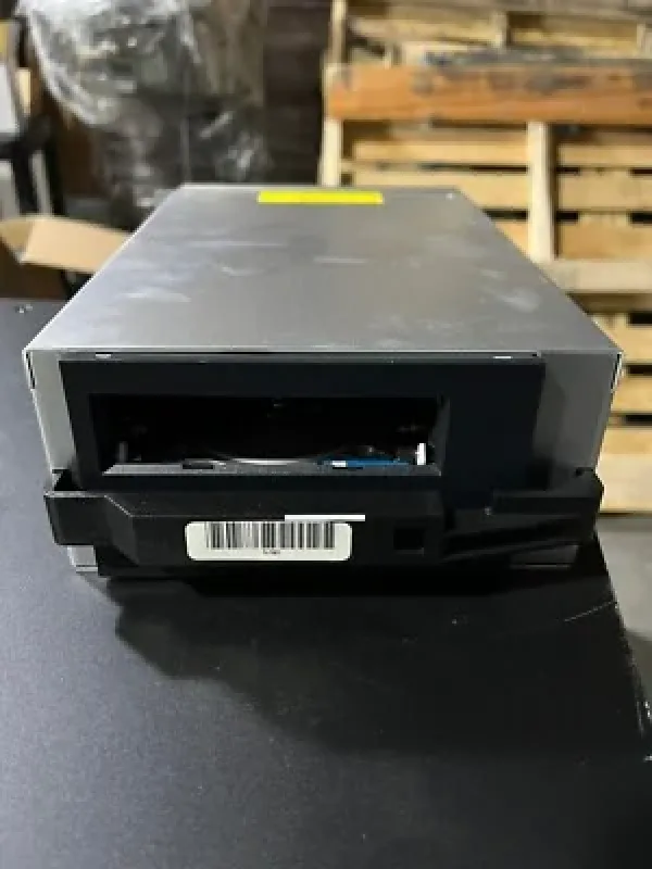 C7380-20150 - HP 200/400GB LTO-2 SE/LVD SCSI External Tape Drive