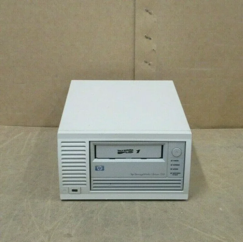 C7421-69202 - HP SureStore 100 / 200GB Ultrium 230 LTO Tape Drive
