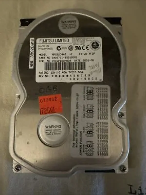 CA05761-B521000E - Fujitsu Desktop 20.4GB 5400RPM ATA-100 512KB Cache 3.5-inch Hard Disk Drive