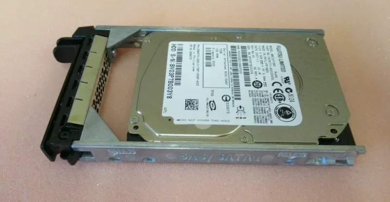 CA06771-B200 - Fujitsu Enterprise 73.5GB 15000RPM SAS 3GB/s 16MB Cache 2.5-inch Internal Hard Disk Drive