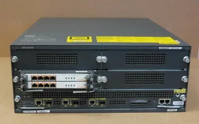 CISCO7304-CH - Cisco 7304 Router 3 x 10Base-T LAN 2 x 10/100/1000Base-T LAN