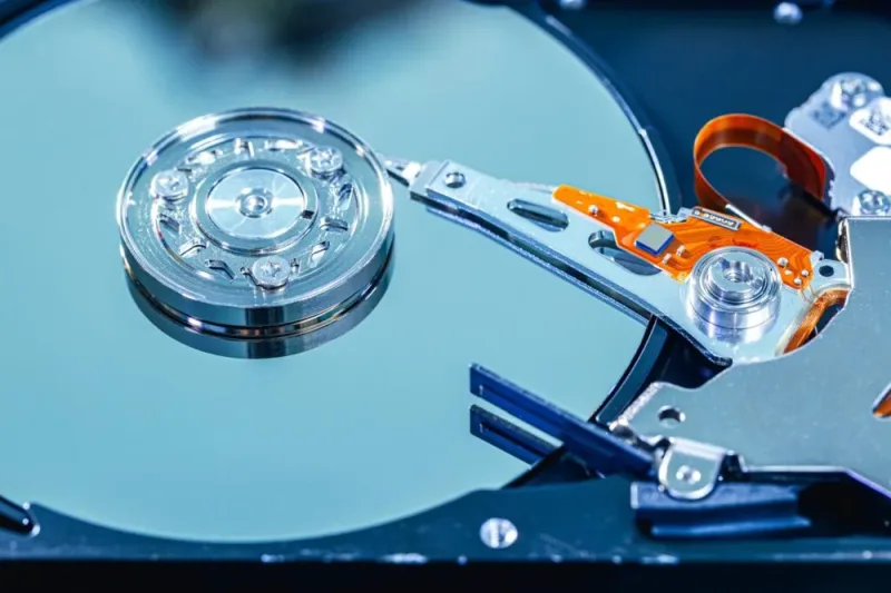 CP170748-01 - HP 320GB 5400RPM SATA 2.5-inch Hard Drive