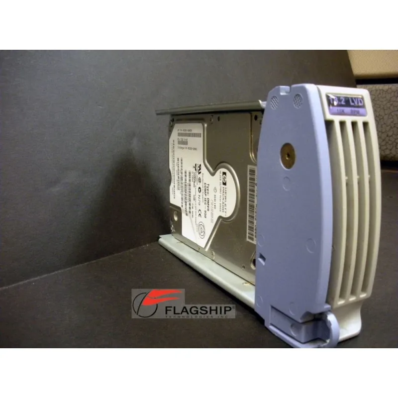 D3582AU - HP 2.1GB Hot-Pluggable Hard Drive Module Includes Attached Fast SCSI-2 Controller Board Dove Gray