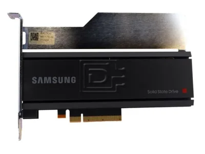 D8XTV - Dell / Samsung SM1715 3.2TB PCI Express 3 x4 V-NAND HHHL Mixed-Use 2.5-inch Solid State Drive