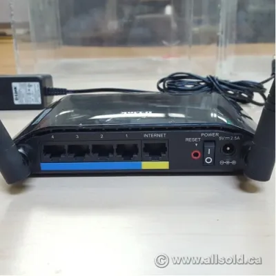 D-Link DIR-815/B DIR-815 Wireless Router IEEE 802.11n 2 x Antenna Yes Yes 300Mbps Wireless Speed 4 x Network Port 1 x Broadband Port No Desktop