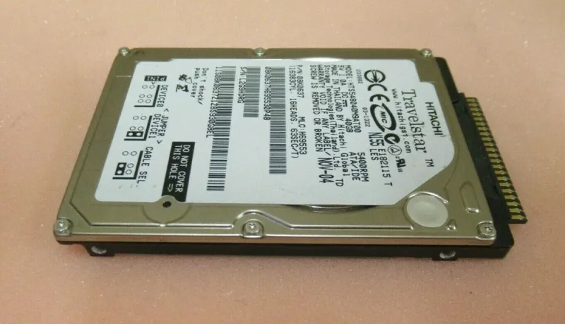 DK13FA-40 - Hitachi Travelstar C4K40 40GB 4200RPM ATA-100 2MB Cache 1.8-inch Hard Drive for ThinkPad X40