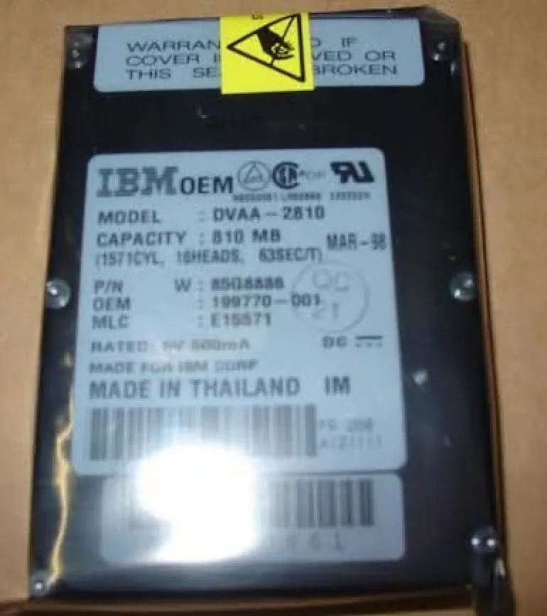 DVAA-2810 - IBM Travelstar 810MB 3800RPM IDE / ATA 32KB Cache 2.5-inch Hard Drive