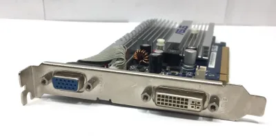 ASUS EN8400GS/P NVIDIA GeForce 8400GS 512MB 64-Bit DDR2 PCI Express 2.0 DVI/ D-Sub HDCP Support Video Graphics Card