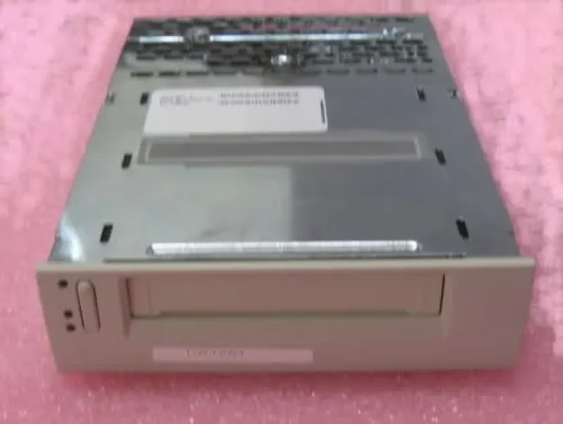 EXB-8705 - Tandberg 7/14GB 8mm Eliant 820 SCSI/SE Internal Tape Drive