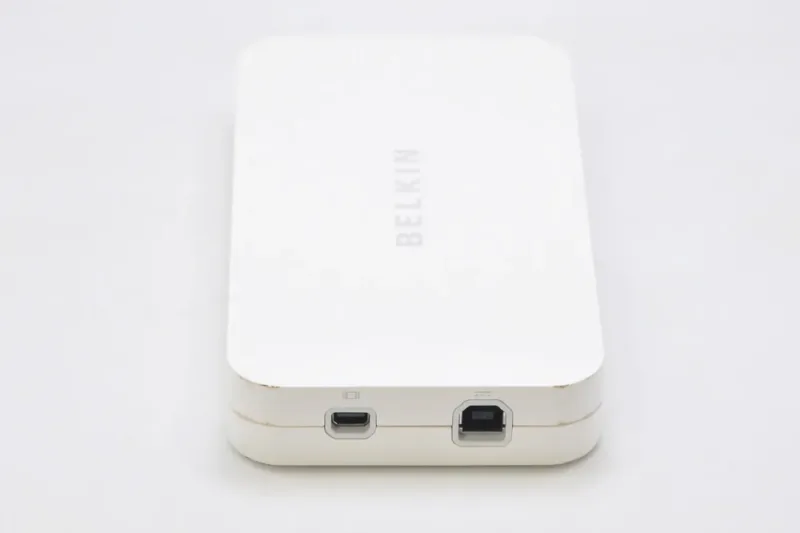 F2CD007 - Belkin AV360 Mini DisplayPort Converter for 27-inch iMac
