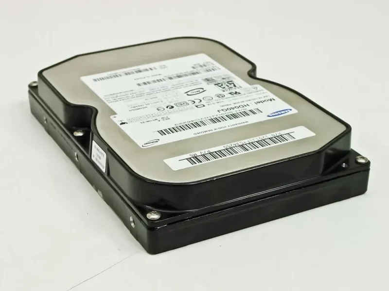 Samsung HD040GJ/P 40GB 7200RPM SATA 3Gb/s 3.5-inch Hard Drive