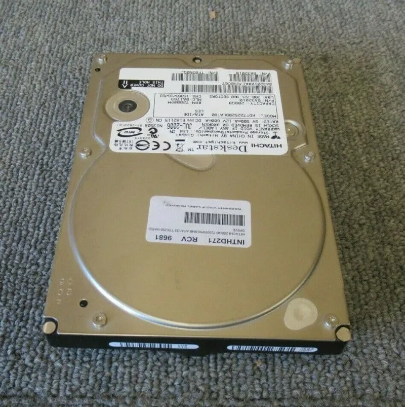 HDT722525VLAT80 - Hitachi Deskstar T7K250 250GB 7200RPM ATA-133 8MB Cache 3.5-inch Hard Drive