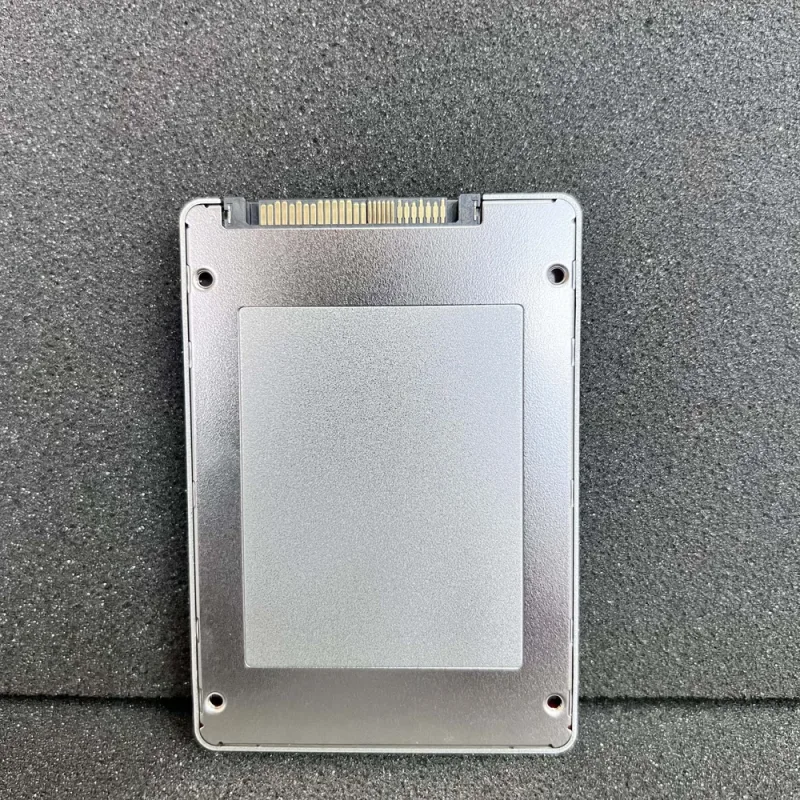 Hynix HFS6T4GDUFEH-A430A PE6031 6.4TB PCI Express 3.0 x4 NVMe Mixed Use U.2 7mm 2.5-Inch Enterprise Solid State Drive. In Stock