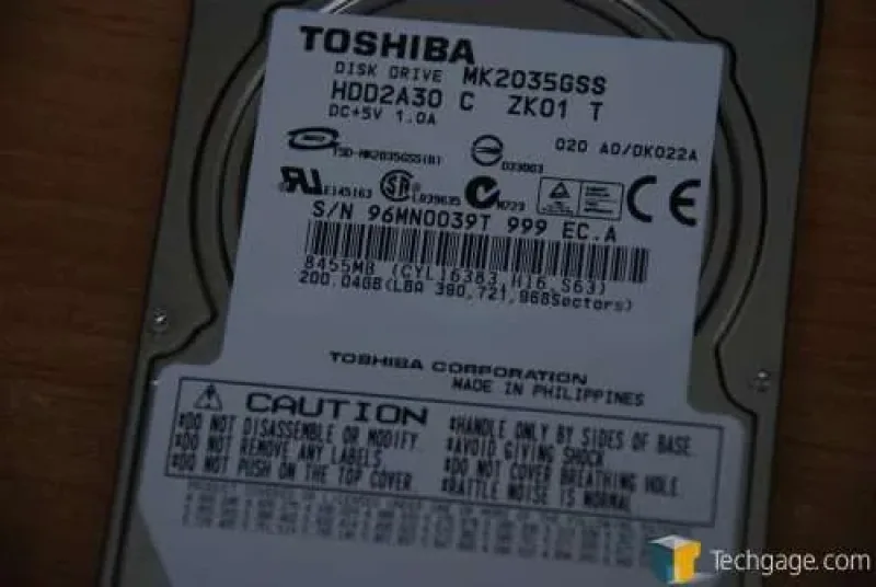 K000058110 - Toshiba 200GB 7200RPM SATA 1.5GB/s 2.5-inch Hard Disk Drive