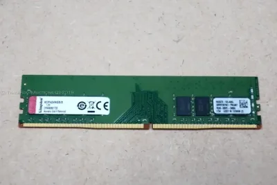 Kingston Technology KCP421NS8/8 8GB DDR4-2133MHz PC4-17000 non-ECC Unbuffered CL15 288-Pin DIMM 1.2V Memory Module