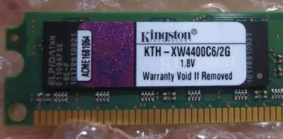 Kingston KTH-XW4200E4/2G 2GB DDR2-533MHz PC2-4200 non-ECC Unbuffered CL4 240-Pin DIMM Dual Rank Memory Module