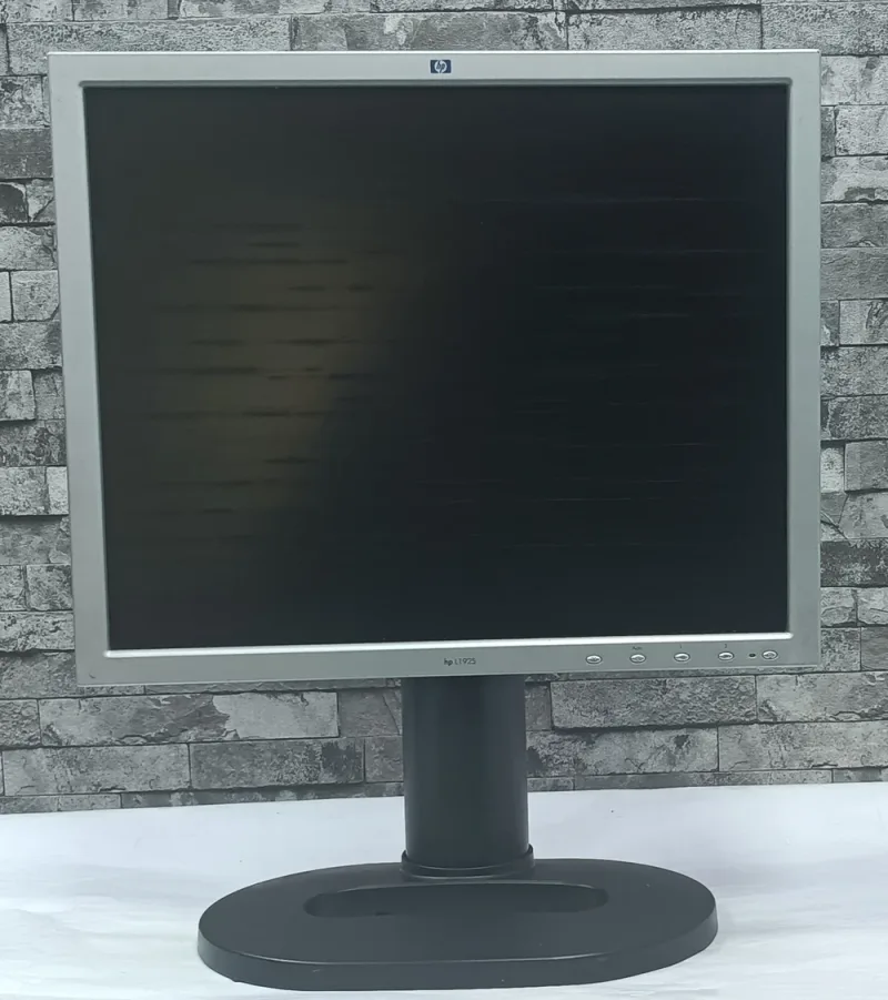 L192511388 - HP Compaq L1925 19.0-inch LCD Monitor