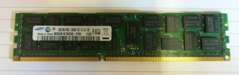 M386B4G70DM0-YH9 - Samsung 32GB DDR3-1333MHz PC3-10600 ECC Registered CL9 240-Pin Load Reduced DIMM 1.35V Low Voltage Quad Rank Memory Module